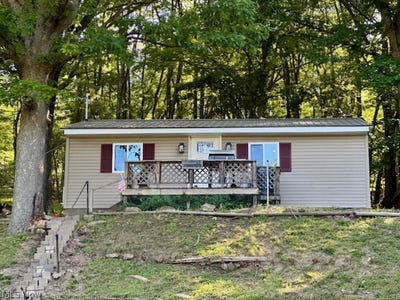 /international/us/44-moores-lane-new-cumberland-wv-110108550861/