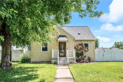 /international/us/430-15th-avenue-n-south-saint-paul-mn-110100518067/