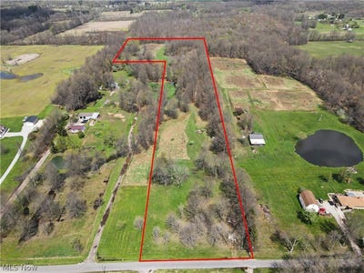 /international/us/10537-gilbert-road-newton-falls-oh-110107342781/