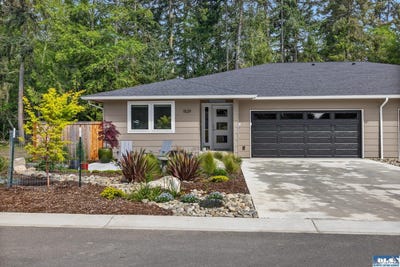 /international/us/1529-discovery-loop-port-angeles-wa-110107893259/