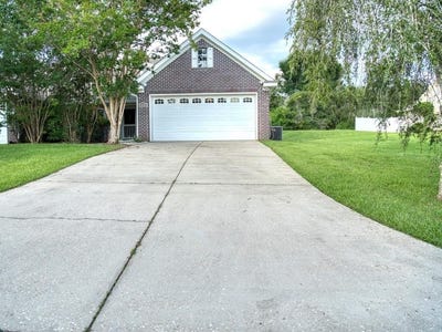 /international/us/1023-kingdom-drive-tallahassee-fl-110100465784/