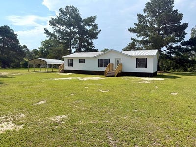 /international/us/149-smith-rd-douglas-ga-110108736823/