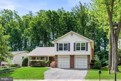 /international/us/7207-neaptide-lane-burke-va-110108076314/