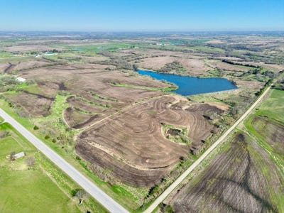 /international/us/tbd-hwy-169-redding-ia-110107483259/
