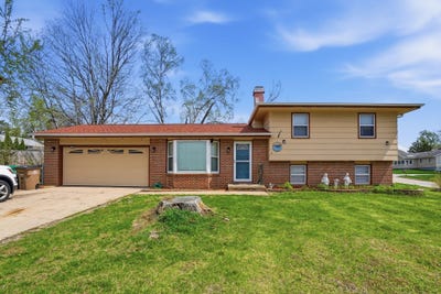 /international/us/145-beech-boulevard-pleasant-hill-ia-110107418770/