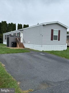 /international/us/7-northcrest-lebanon-pa-110120644673/