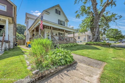 /international/us/131-ash-street-archbald-pa-110101112759/
