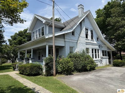 /international/us/603-jamestown-street-columbia-ky-110095826764/?lang=en