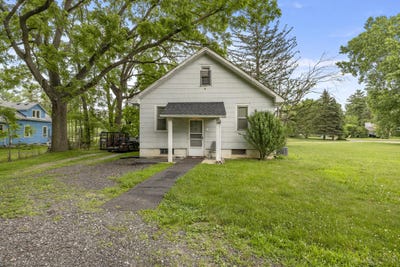 /international/us/622-tromley-street-inkster-mi-110100880359/