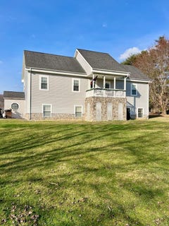/international/us/106-weston-lane-beaver-wv-110106238754/