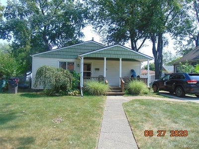 /international/us/2956-gardner-avenue-berkley-mi-110108341385/