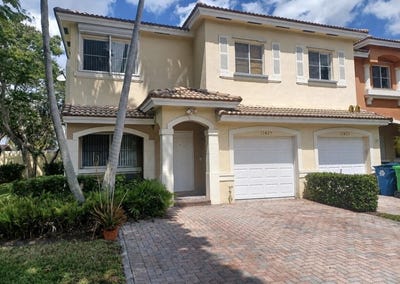 /international/us/11429-nw-34th-place-sunrise-fl-110107810798/