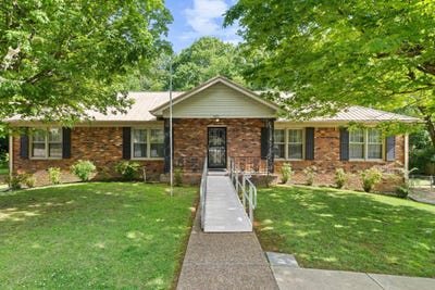 /international/us/1911-s-beechwood-dr-florence-al-110108120456/