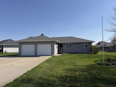 /international/us/375-s-7th-avenue-columbus-ne-110107155750/