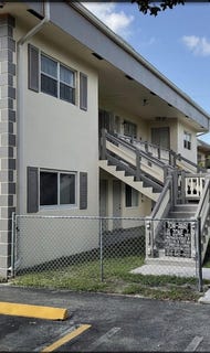 /international/us/5271-sw-90th-way-cooper-city-fl-110107755108/
