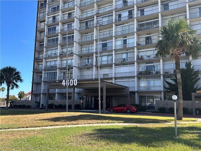 /international/us/4600-ocean-drive-corpus-christi-tx-110120412650/