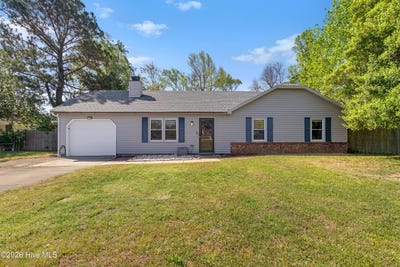 /international/us/3103-old-gate-road-morehead-city-nc-110107553648/
