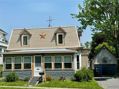 /international/us/166-state-street-batavia-city-ny-110099978773/