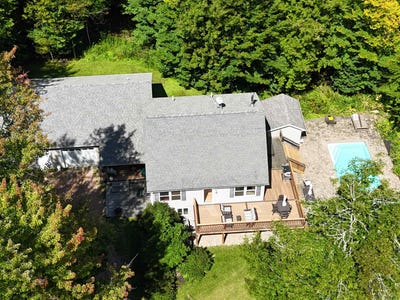 /international/us/422-hayden-hill-road-e-hinesburg-vt-110110063519/