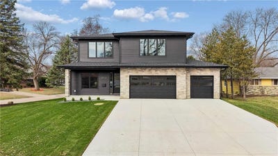 /international/us/6612-warren-avenue-s-edina-mn-110107211305/