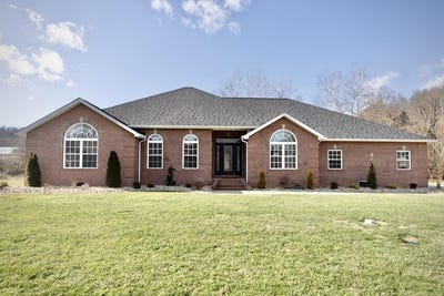 /international/us/172-private-drive-123-crown-city-oh-110105047691/