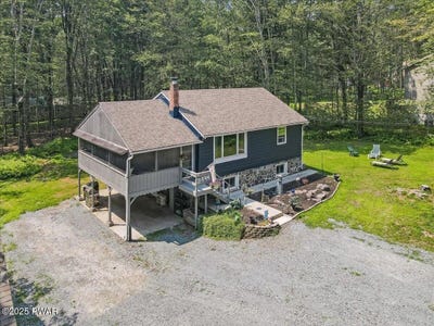 /international/us/144-view-drive-greentown-pa-110101449179/