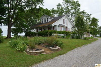 /international/us/3940-lyon-school-road-glasgow-ky-110099983248/