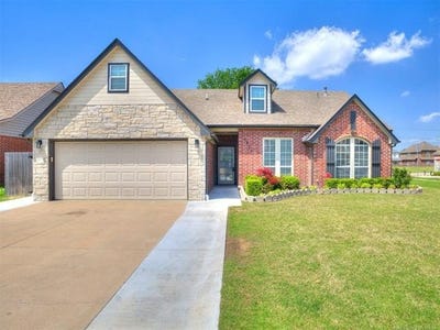 /international/us/8824-n-130th-e-avenue-owasso-ok-110108397476/
