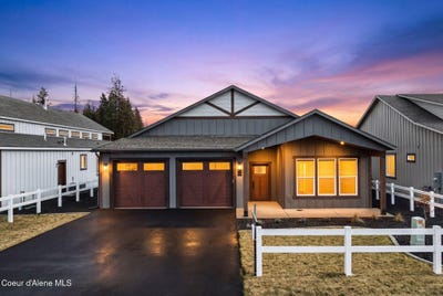 /international/us/140-backtrack-rd-sandpoint-id-110107582976/