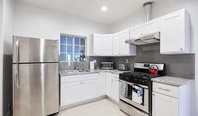 /international/us/1731-west-boulevard-los-angeles-ca-110097978252/