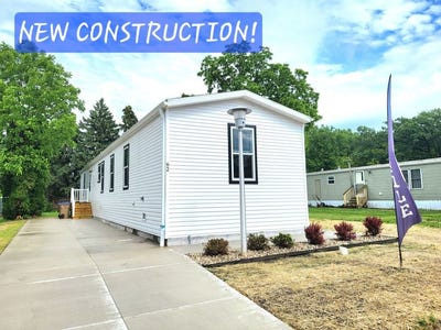 /international/us/7801-88th-ave-lot-62-pleasant-prairie-wi-110102749796/