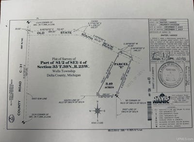 /international/us/old-state-s-road-escanaba-mi-110104903421/