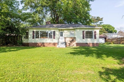 /international/us/147-kirby-street-summerville-ga-110100190968/