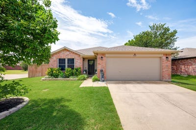 /international/us/1416-wenatchee-drive-krum-tx-110108153727/