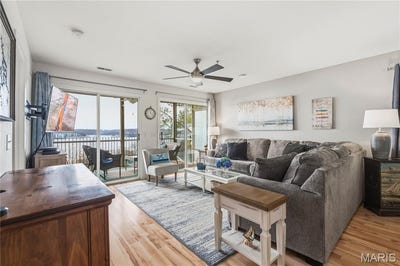 /international/us/1307-w-w-harbour-towne-drive-drive-lake-ozark-mo-110103954088/