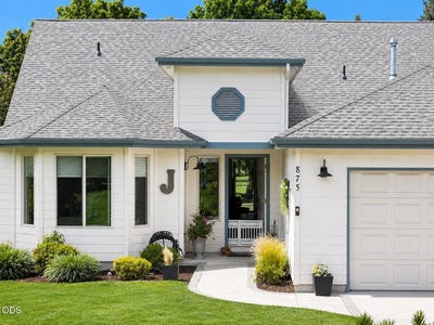 /international/us/875-hanks-street-klamath-falls-or-110108437779/