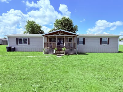 /international/us/15-mcclellan-drive-monticello-ky-110100634793/