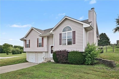 /international/us/18713-primrose-street-smithville-mo-110119525801/