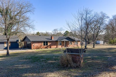 /international/us/5831-ozark-estates-ozark-ar-110106675636/