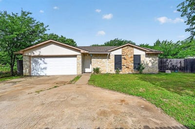 /international/us/207-water-lane-crowley-tx-110108165115/