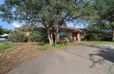 /international/us/406-n-st-charles-stanton-tx-110106201262/