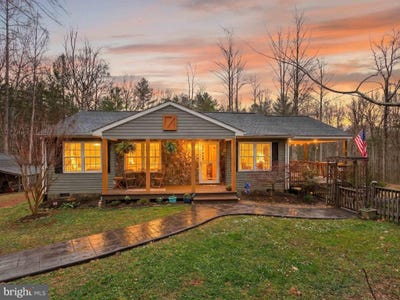 /international/us/2586-w-hoover-road-haywood-va-110106803058/