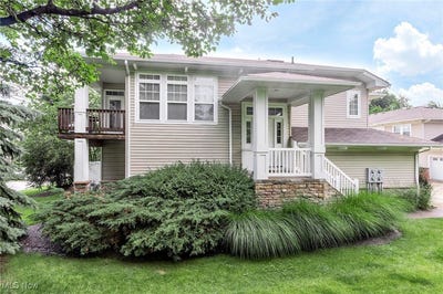 /international/us/101-stonegate-circle-seven-hills-oh-110100654455/