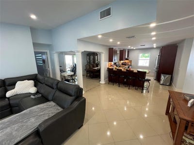 /international/us/115-sw-34th-avenue-deerfield-beach-fl-110108338466/