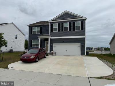 /international/us/24458-blue-marlin-court-millsboro-de-110107877836/