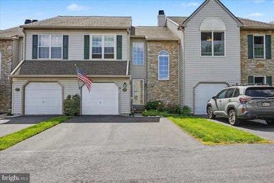 /international/us/15-essex-court-eagleville-pa-110108533425/