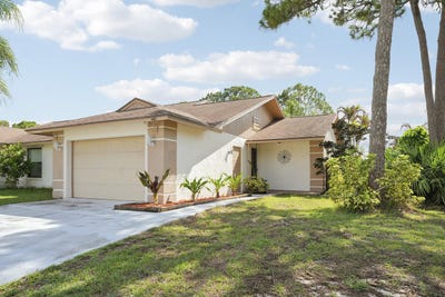 /international/us/4617-se-geneva-drive-stuart-fl-110108109729/