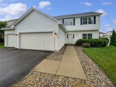 /international/us/17837-haralson-drive-eden-prairie-mn-110102448758/