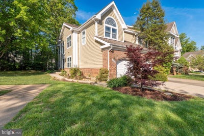 /international/us/1211-woodbrook-ct-reston-va-110108123821/