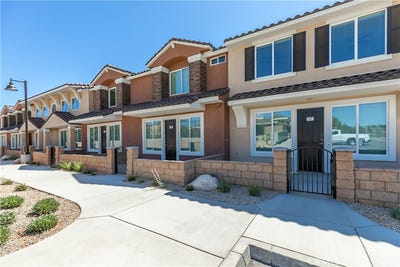 /international/us/16852-muscatel-hesperia-ca-110083347153/